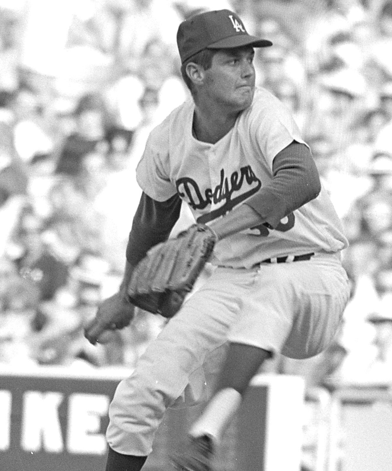 Claude Osteen Jersey - 1969 Los Angeles Dodgers Away Baseball Throwback  Jersey
